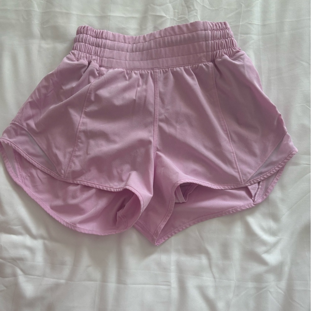Lululemon hotty hot 2.5”